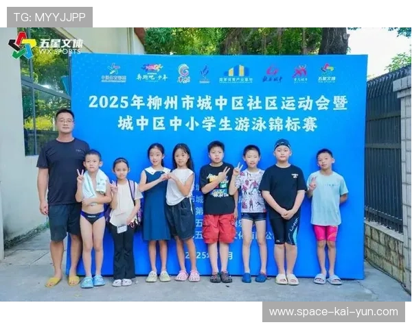 泸州游泳比赛青年选手展力量,中年选手显扎实底蕴 泸州游泳比赛青年选手展力量,中年选手显扎实底蕴