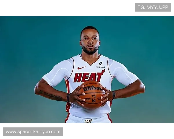 热火鲍威尔担纲得分王,场均得分升至23.8分 热火鲍威尔担纲得分王,场均得分升至23.8分